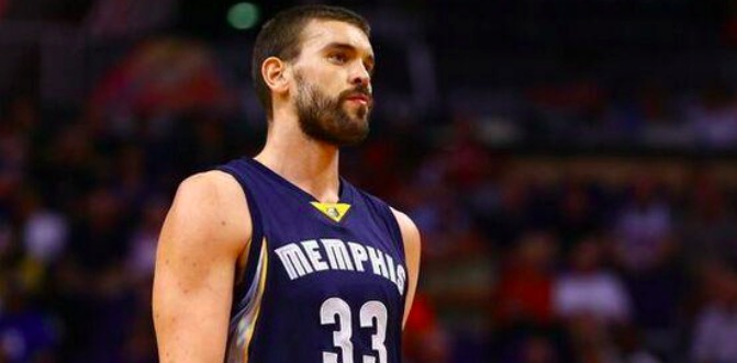 球迷热议与 球迷热议与